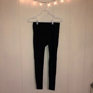 Black THICK leggings.